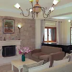 Villa Yiannis
